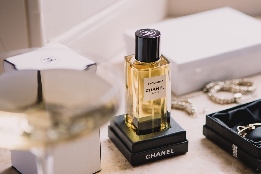 Chanel Sycamore perfume worn by bride at Carlowrie Castle Wedding