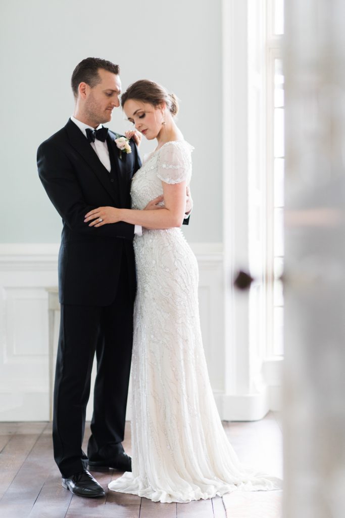 Black tie wedding at Dorfold Hall a country house wedding venue in the UK. Bride is wearing Jenny Packham Bridal Nashville gown.