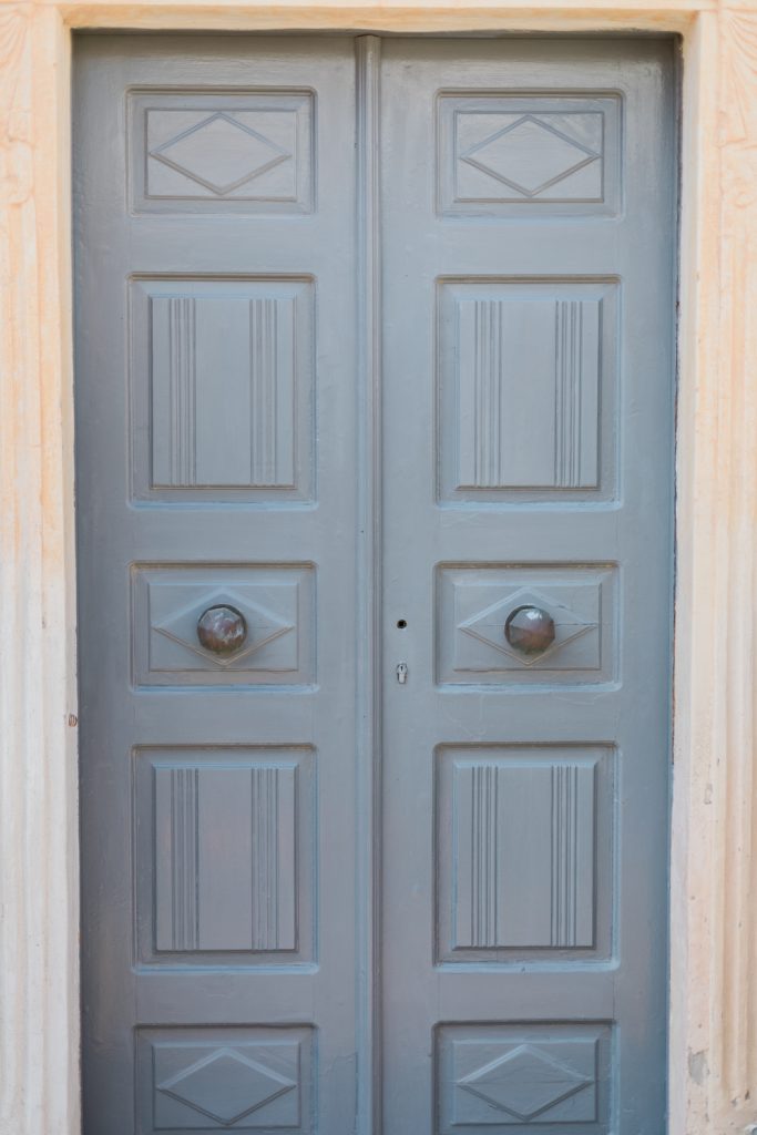 Oikoia Santorini for an editorial wedding styled shoot