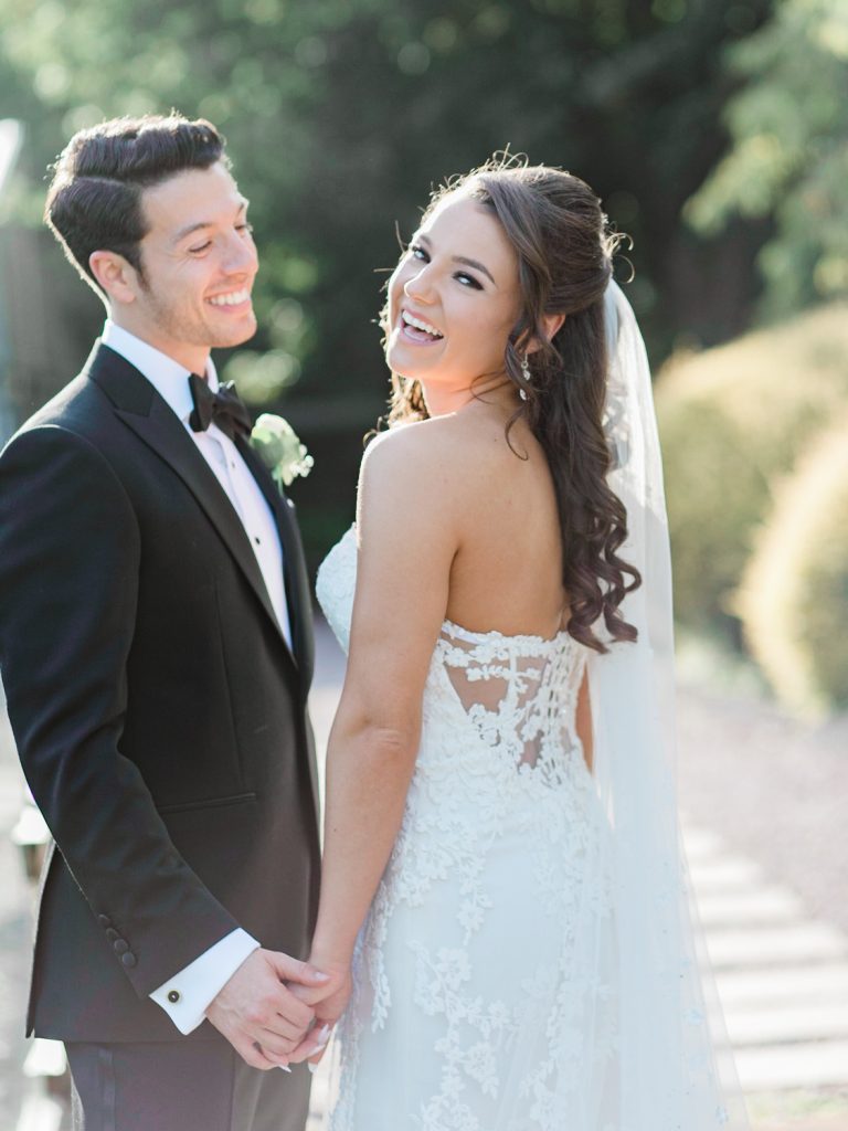 Black tie wedding in the UK. Light and airy, romantic wedding photography - photo