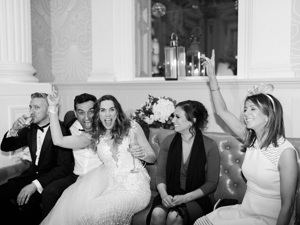 Glamorous wedding at the Corinthian Club