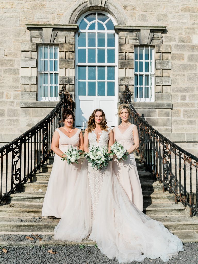 Bridal party at Pollok House in Scotland