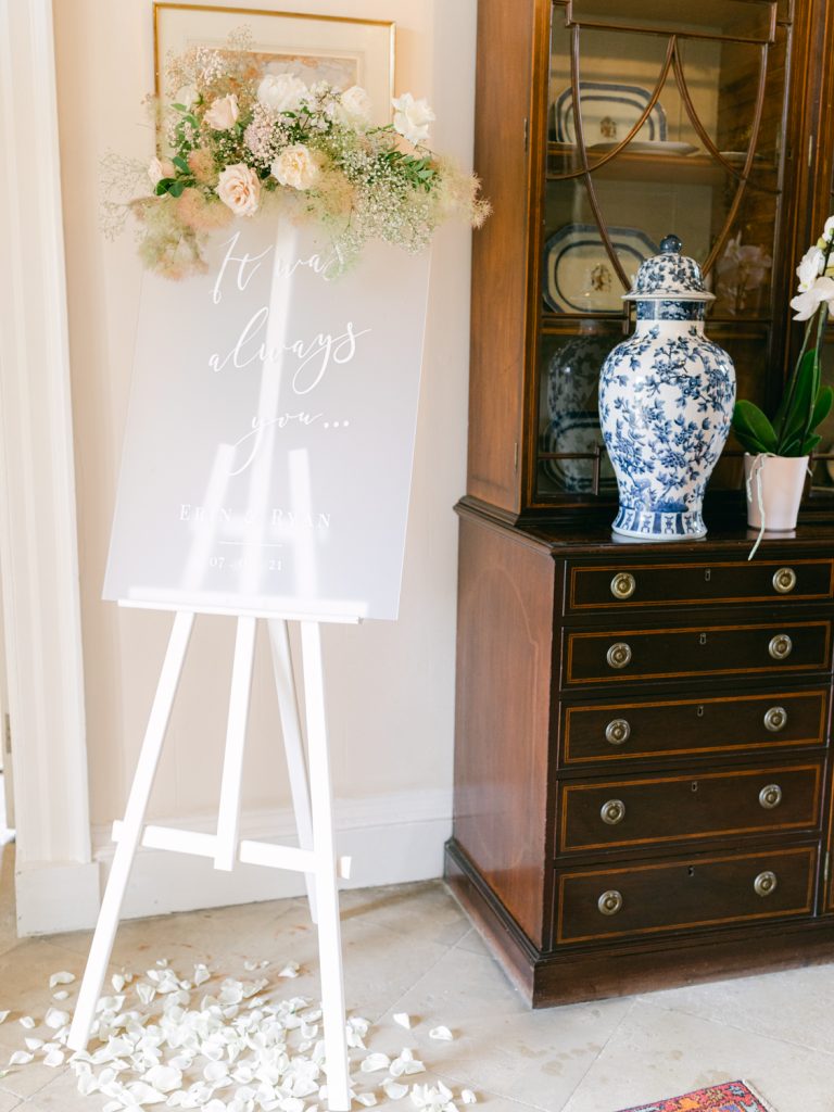 Elegant wedding stationery signage welcoming guests to Erin & Ryan's wedding.